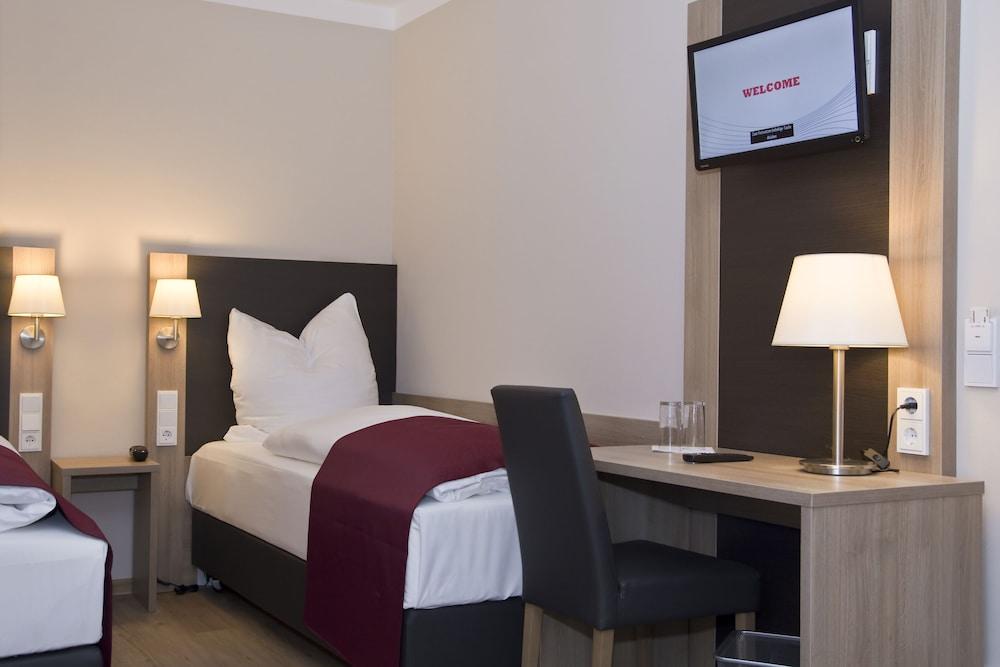 Troll'S Brauhaushotel Медебах Екстериор снимка