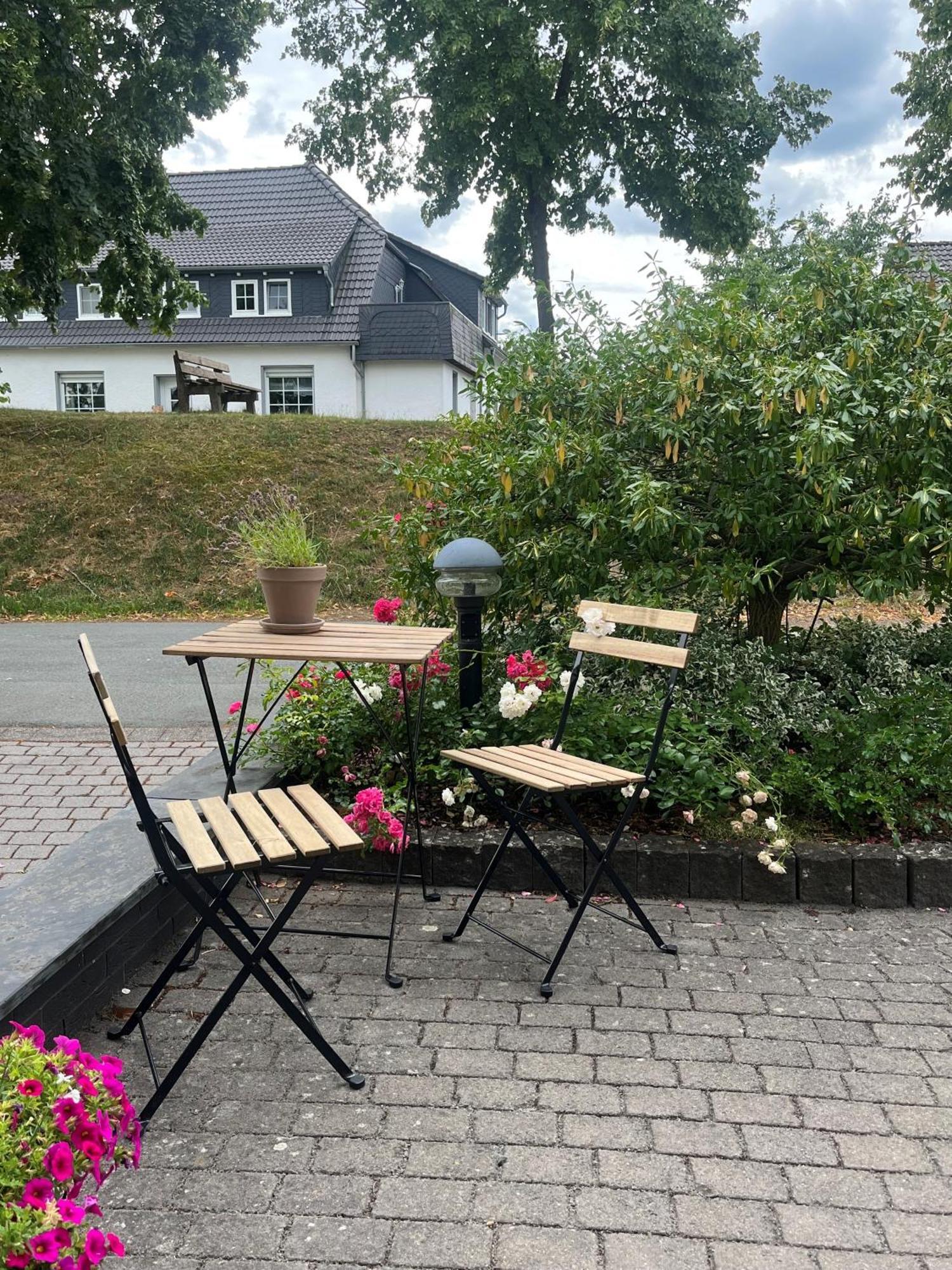 Troll'S Brauhaushotel Медебах Екстериор снимка